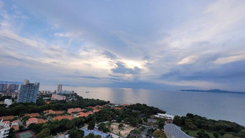 Andromeda Seaview Condo Near Beach Pattaja Kültér fotó